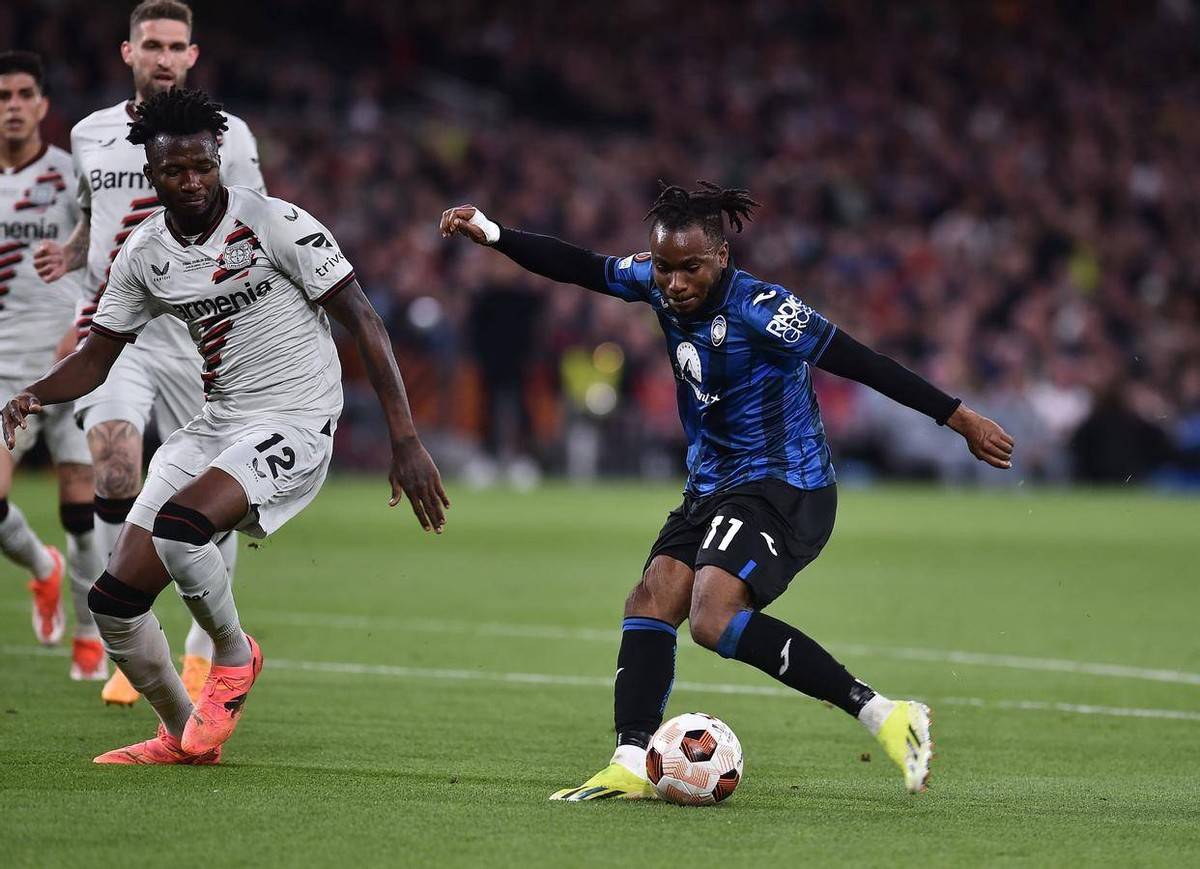 拉齐奥对阵佛罗伦萨，平分秋色战平