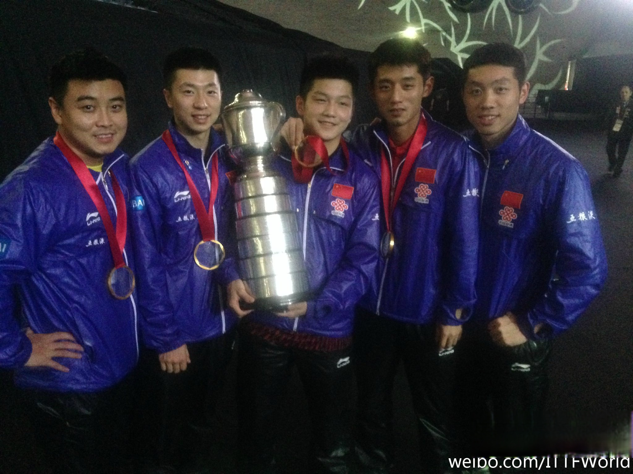 法国乒乓球队险胜英国乒乓球队，许昕爆发神勇