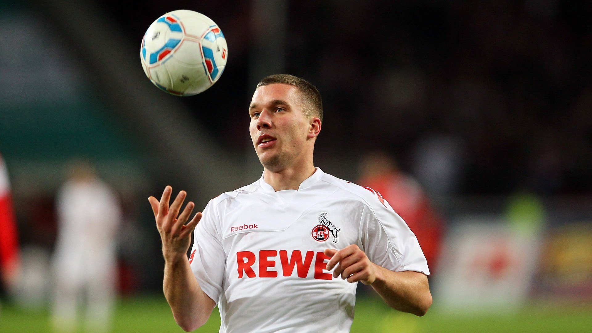 猛龙带走热火，布伦森在欧冠决赛接管比赛，跨界竞技的永恒启示