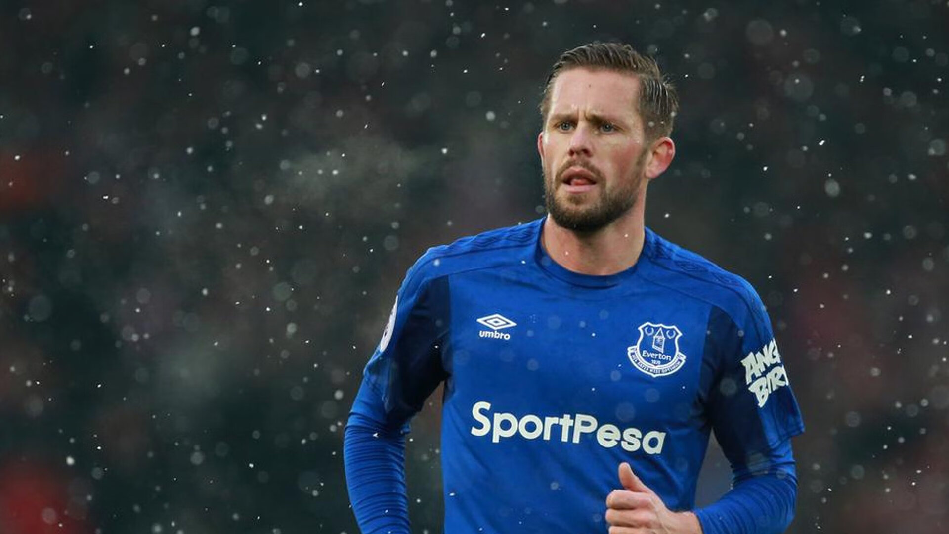 世界杯之夜,拉文评分拉满,2026年的篮球与足球交响曲